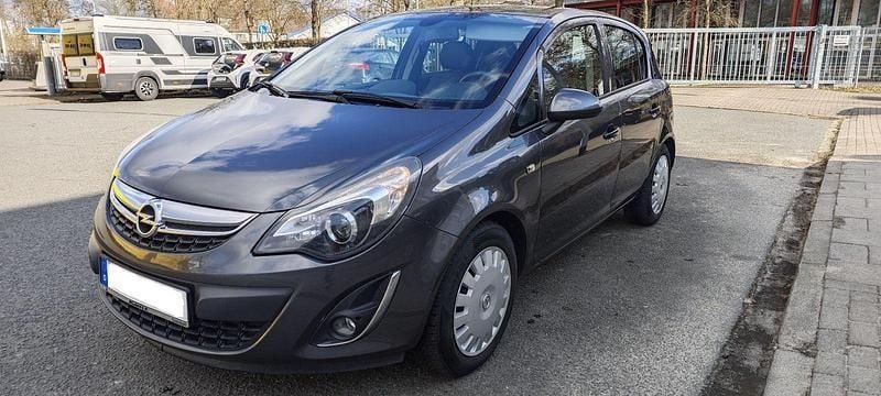 Grau Gebraucht 2012 Opel Corsa Innovation Kleinwagen | 4.999 € (Fairer Preis) - Bild 1/4