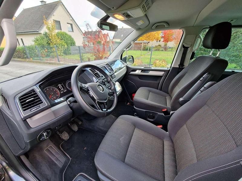 Gebraucht VW Multivan Comfortline 150 PS (110 kW) 2018 Van