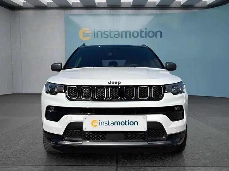 Second-hand Jeep Compass 150 CP (110 kW) 2022 Alb SUV