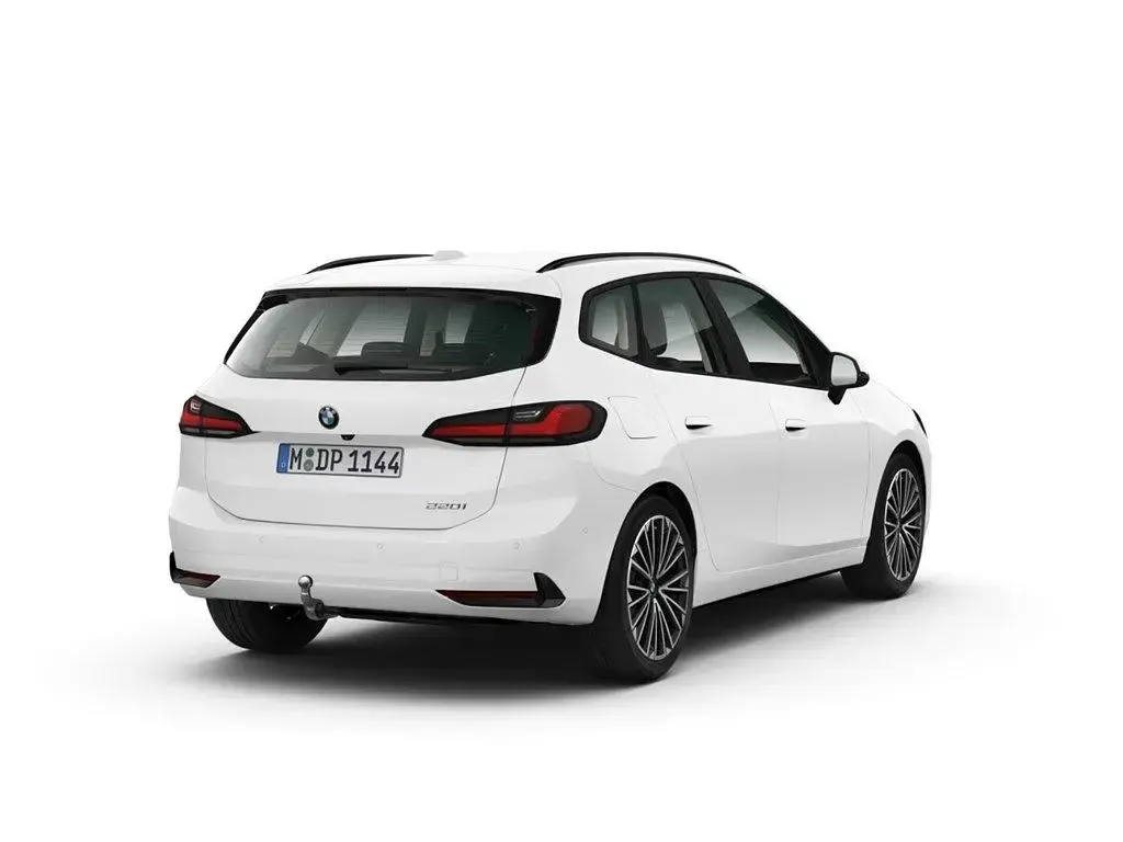Gebraucht BMW 220 170 PS (125 kW) 2025 Alpinweiss iii Coupé