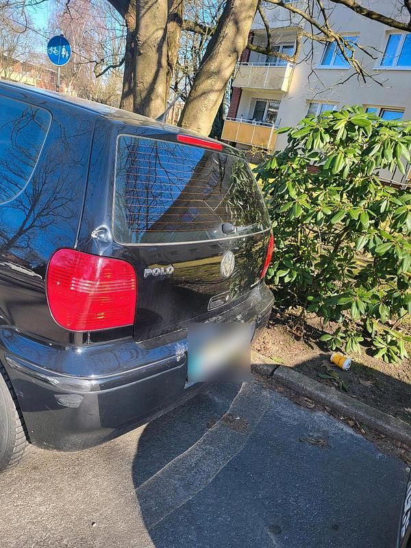 Gebraucht VW Polo 50 PS (36 kW) 2001 Schwarz Kleinwagen