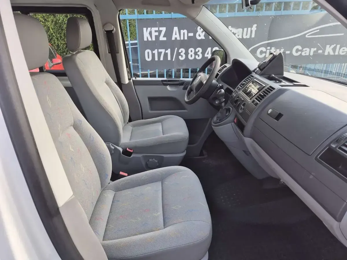 Gebraucht VW Caravelle 131 PS (96 kW) 2006 Weiß Van