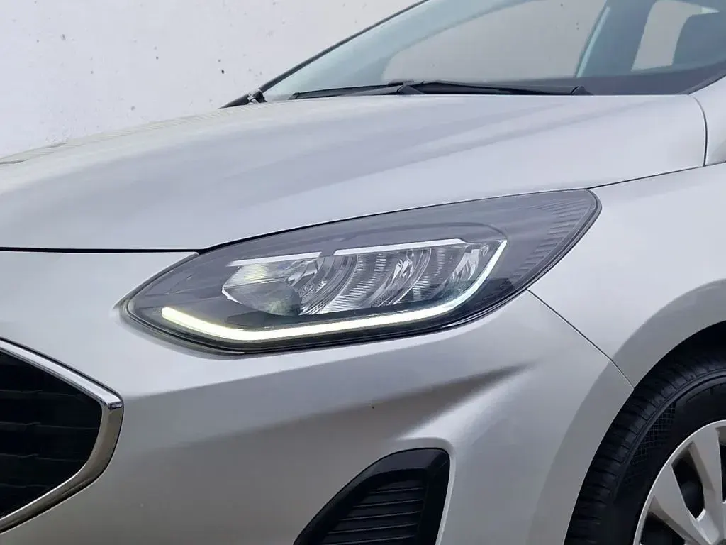 Gebraucht Ford Fiesta Cool & Connect 101 PS (74 kW) 2023 Silber Kleinwagen
