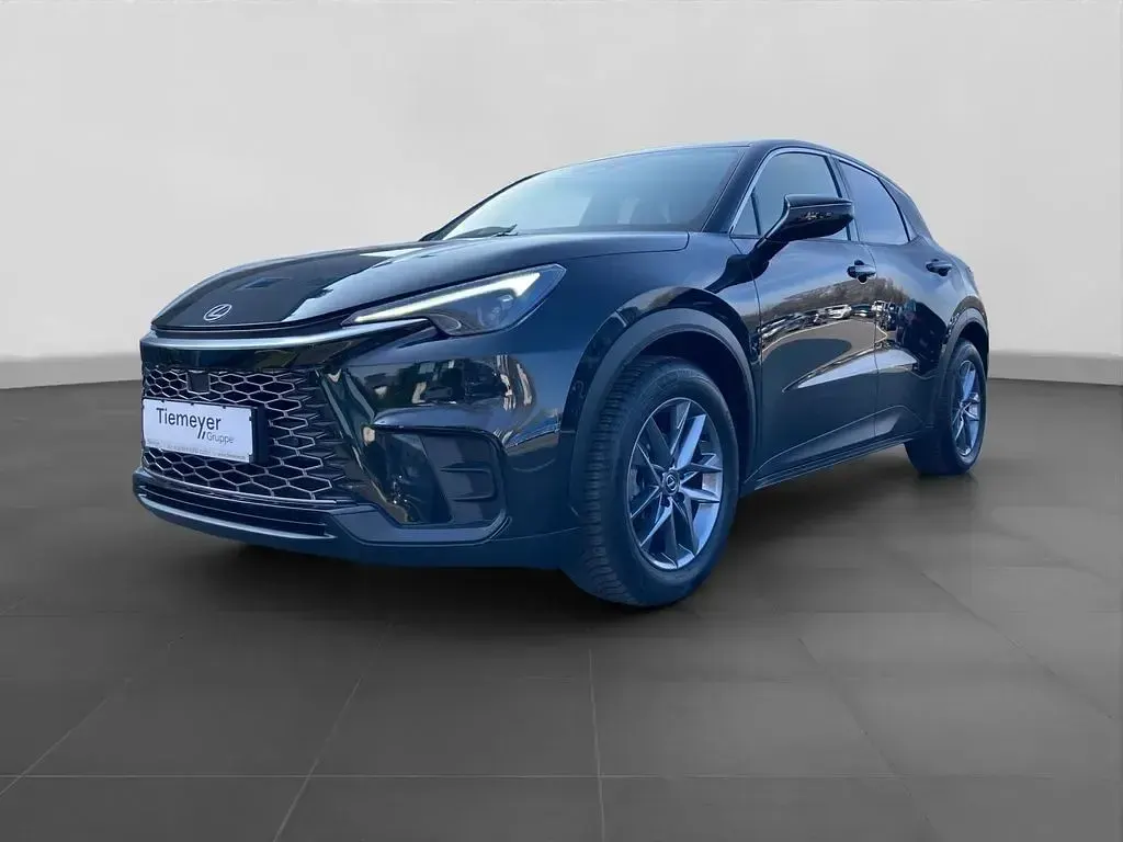 Gebraucht Lexus LBX 136 PS (100 kW) 2024 Schwarz SUV
