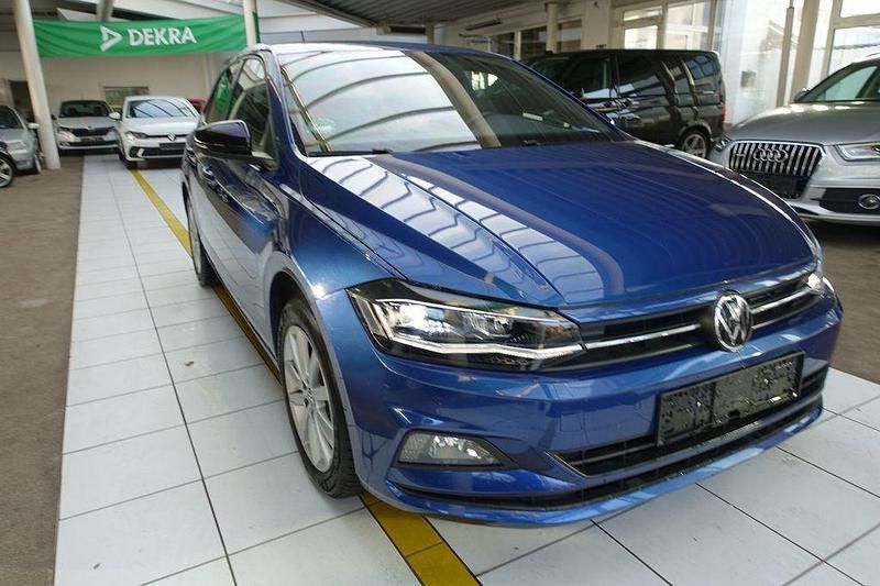 Gebraucht VW Polo United 95 PS (69 kW) 2021 Blau Kleinwagen
