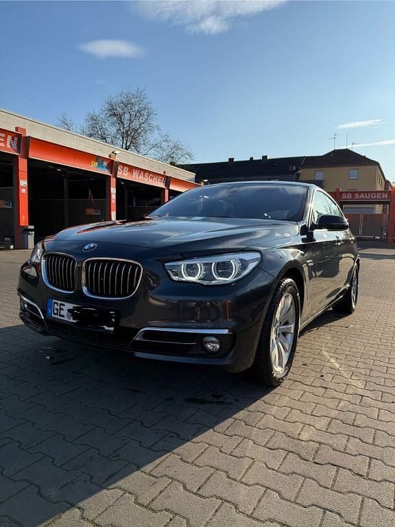 Gebraucht BMW 535 Gran Turismo Luxury Line 306 PS (225 kW) 2014 Schwarz Limousine