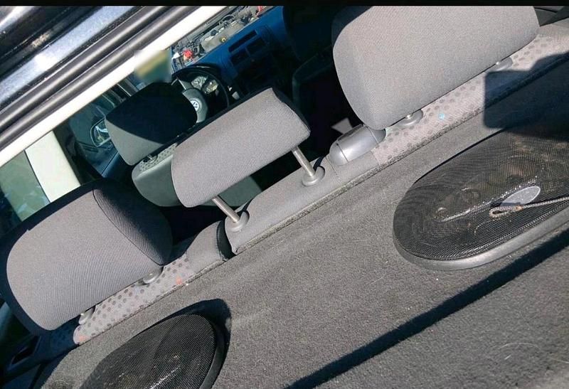 Gebraucht VW Polo 64 PS (47 kW) 2003 Schwarz Kleinwagen