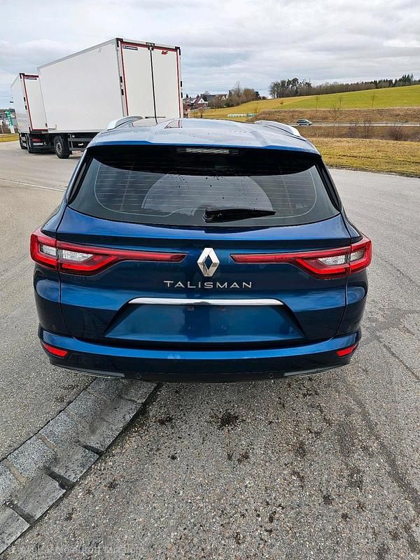 Second-hand Renault Talisman 130 CP (95 kW) 2016 Break