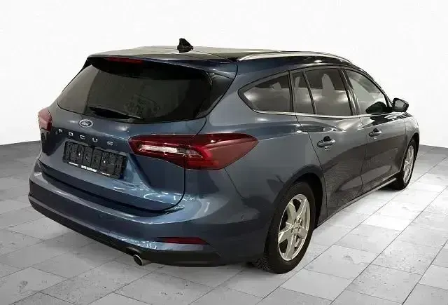 Gebraucht Ford Focus Titanium 225 PS (165 kW) 2023 Blau Kombi