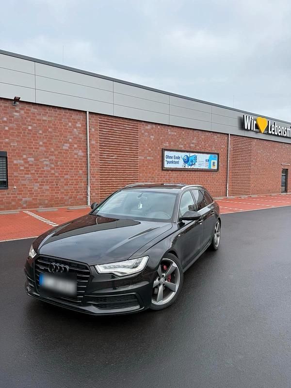 Schwarz Gebraucht 2011 Audi A6 S-Line Kombi | 13.200 € (Etwas zu teuer) - Bild 1/4