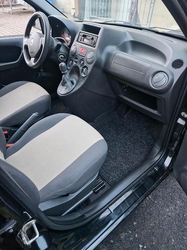 Gebraucht Fiat Panda 54 PS (39 kW) 2006 Schwarz Kleinwagen