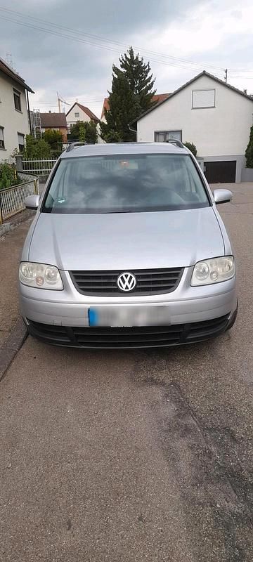 Grau Gebraucht 2003 VW Touran Van / Kleinbus | 1.600 € (Fairer Preis) - Bild 1/4