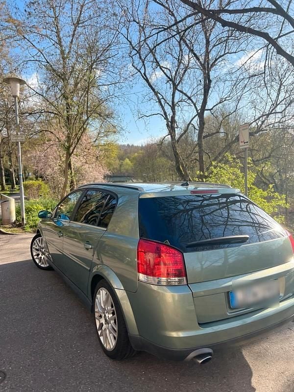 Gebraucht Opel Signum 155 PS (114 kW) 2004 Andere farben Kleinwagen