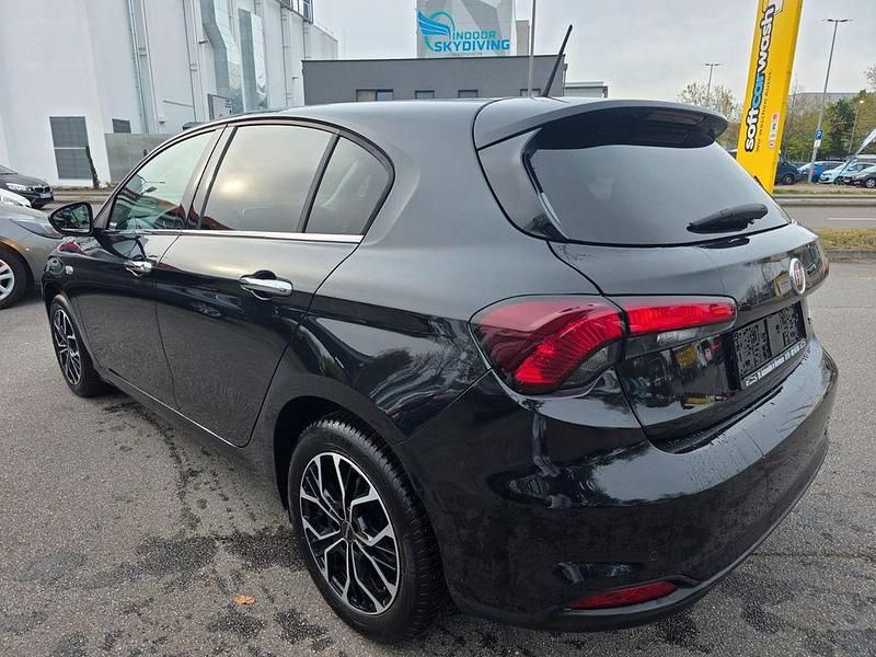 Gebraucht Fiat Tipo Lounge 120 PS (88 kW) 2018 Schwarz Limousine