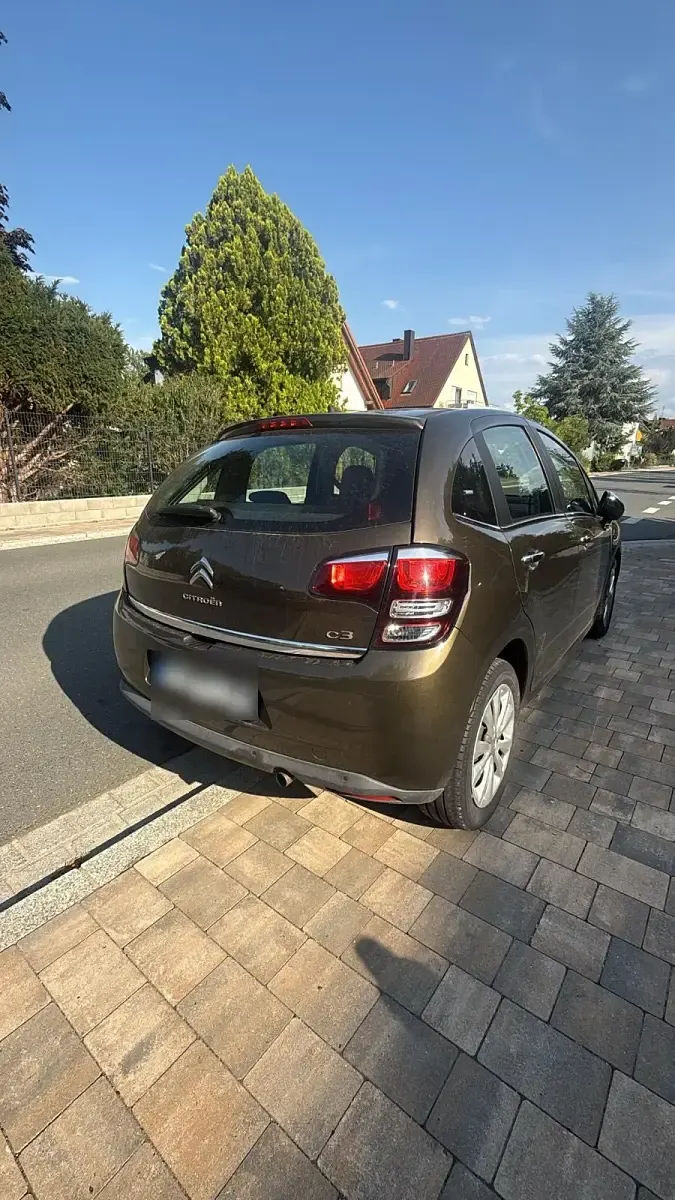 Gebraucht Citroën C3 82 PS (60 kW) 2014 Braun Limousine