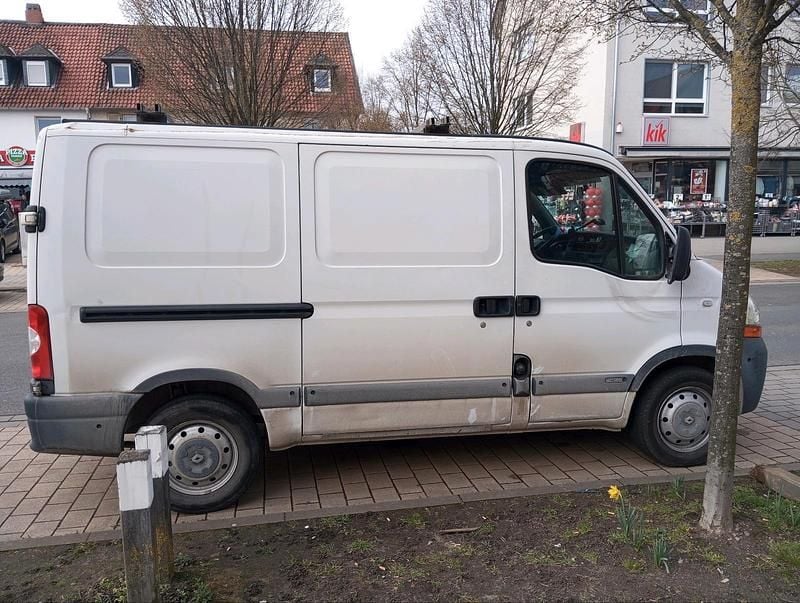 Gebraucht Renault Master 120 PS (88 kW) 2010 Weiß Van / Kleinbus