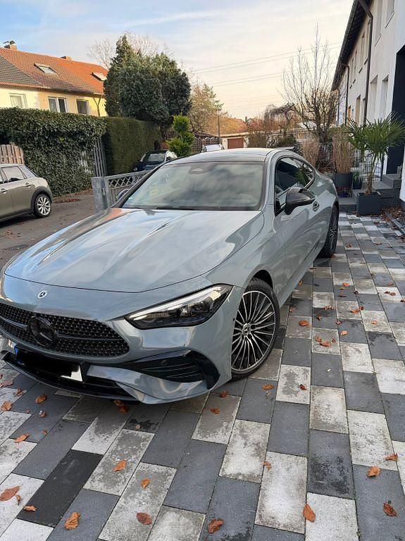 Schwarz Gebraucht 2023 Mercedes CLE300 Premium Coupé | 53.000 € (Fairer Preis) - Bild 1/4