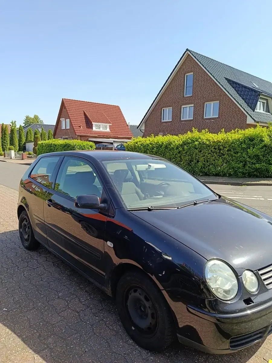 Gebraucht VW Polo 64 PS (47 kW) 2003 Schwarz Kleinwagen