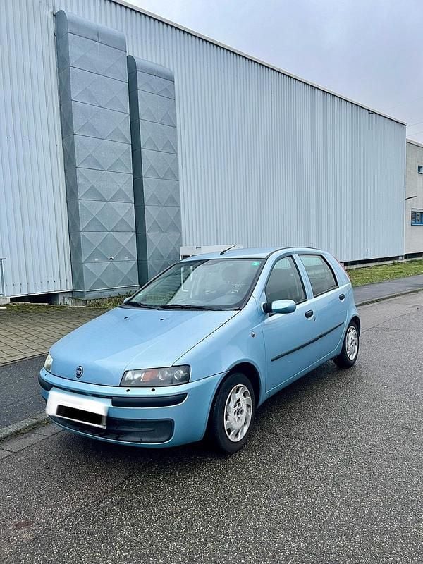 Gebraucht Fiat Punto 80 PS (58 kW) 2002 Blau Kleinwagen
