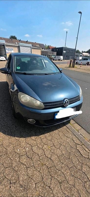 Gebraucht VW Golf VI 122 PS (89 kW) 2010 Blau Kleinwagen
