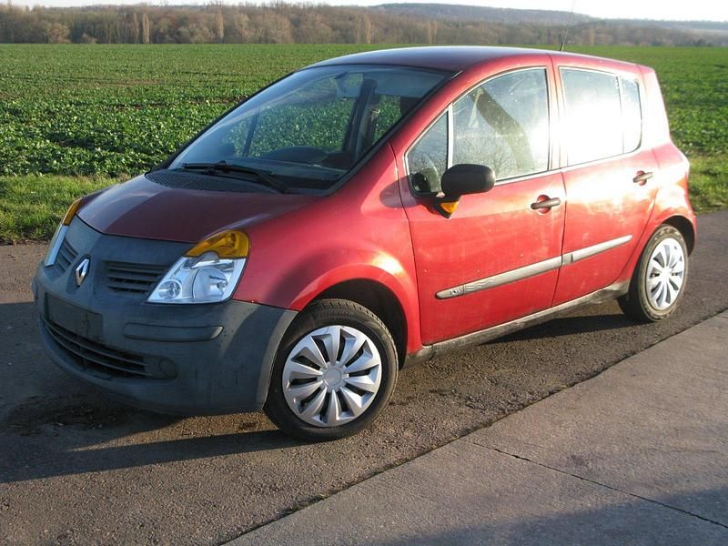 Gebraucht Renault Modus 75 PS (55 kW) 2004 Rot Van / Kleinbus