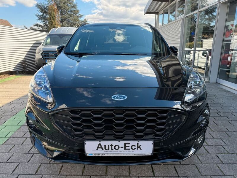 Gebraucht Ford Kuga ST-Line X 224 PS (164 kW) 2022 Schwarz SUV