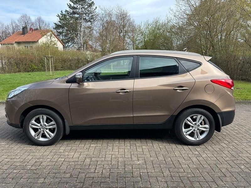 Second-hand Hyundai ix35 135 CP (99 kW) 2012 Maro SUV