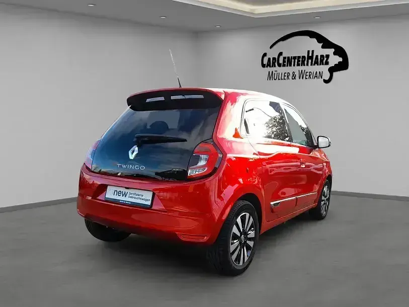 Usata Renault Twingo 60 kW (82 CV) 2023 Rosso Utilitaria