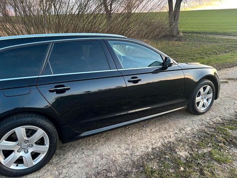 Gebraucht Audi A6 245 PS (180 kW) 2014 Schwarz Kombi