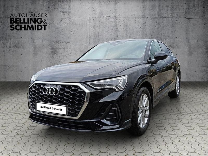 Mythosschwarz (metallic) Gebraucht 2020 Audi Q3 Sportback Sport SUV | 28.990 € (Fairer Preis) - Bild 1/4