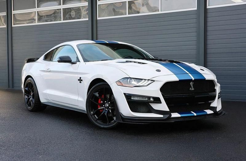 Second-hand Ford Mustang 314 CP (230 kW) 2022 Alb Coupe