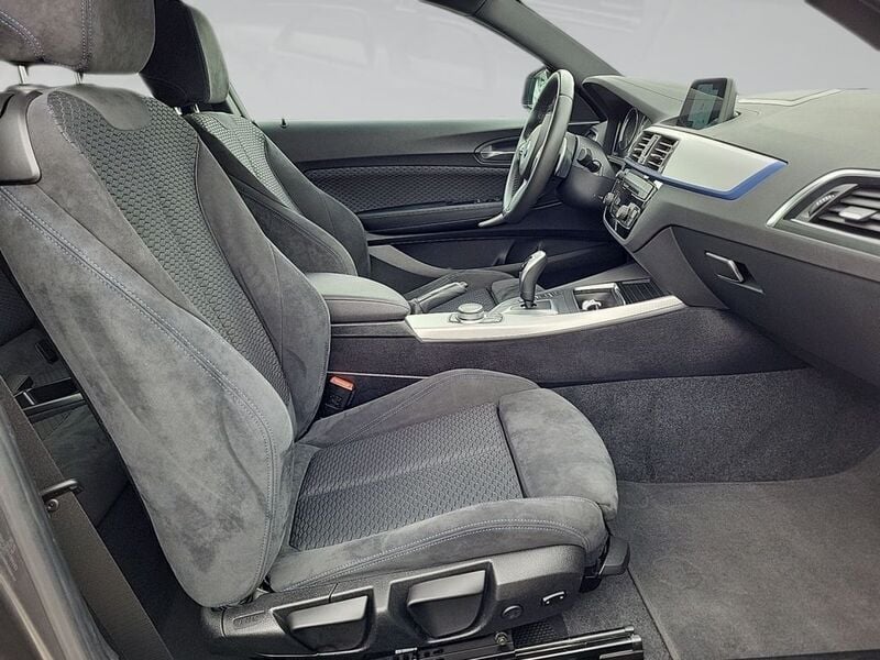 Gebraucht BMW 220 M Sport 184 PS (135 kW) 2020 Grau Coupé