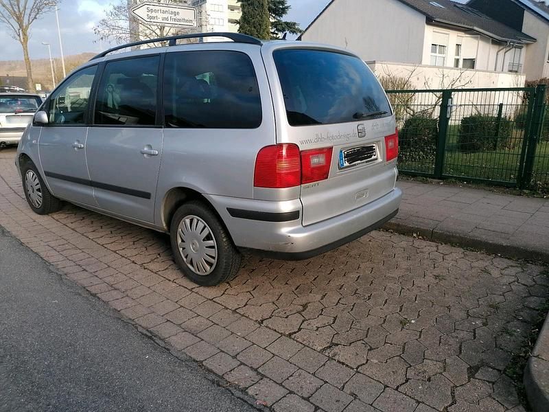 Gebraucht Seat Alhambra 115 PS (84 kW) 2004 Silber Van / Kleinbus