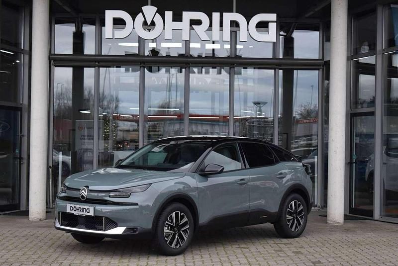 Neu Citroën C4 131 PS (96 kW) 2025 Manhattan grün Limousine