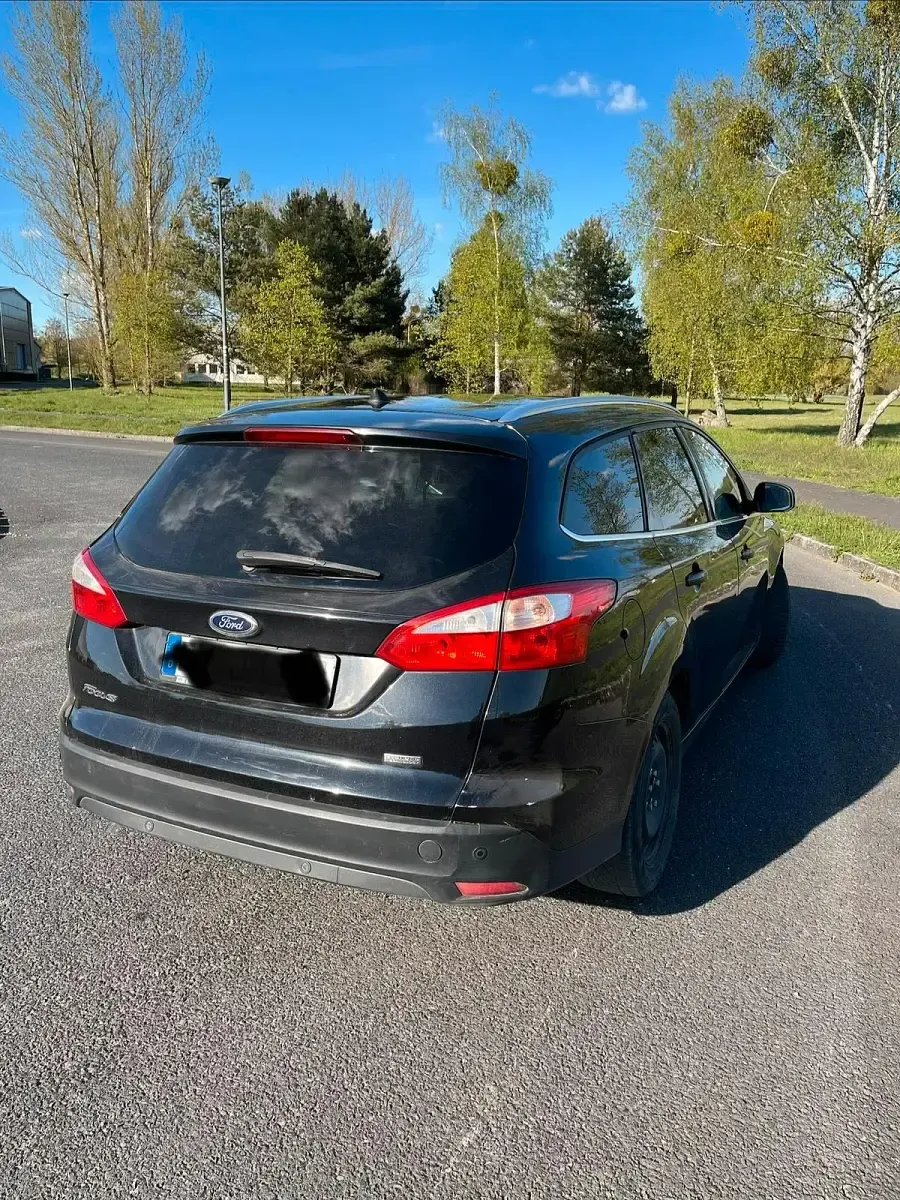 Gebraucht Ford Focus 116 PS (85 kW) 2012 Kombi