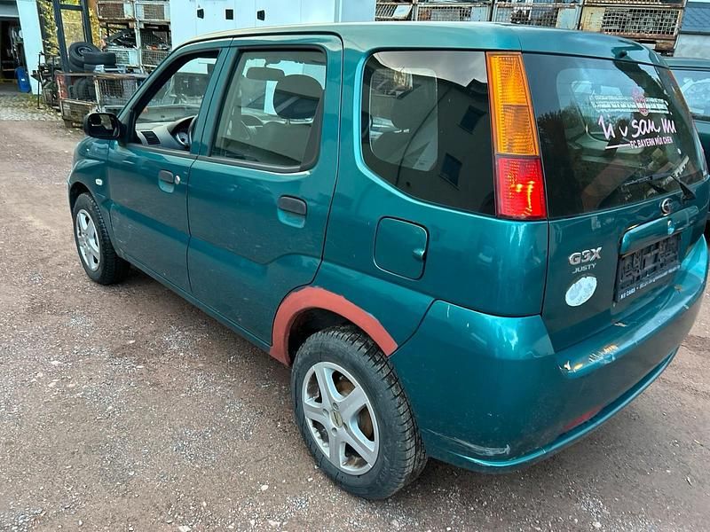 Grün Gebraucht 2005 Subaru Justy Kleinwagen | 1.700 € - Bild 1/4