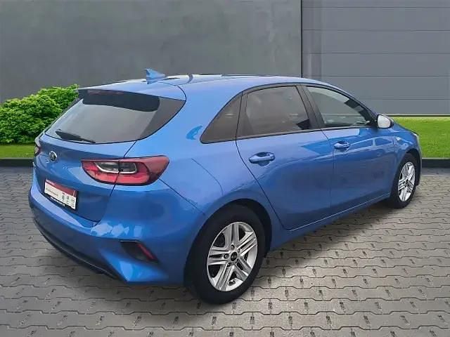 Gebraucht Kia Ceed Edition 7 99 PS (72 kW) 2019 Blau Kleinwagen