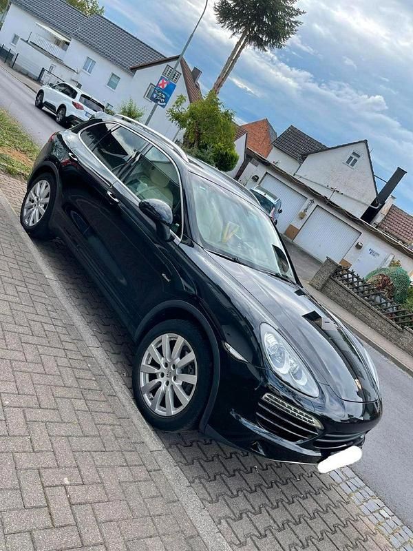 Schwarz Gebraucht 2013 Porsche Cayenne SUV | 16.000 € (Superpreis) - Bild 1/4