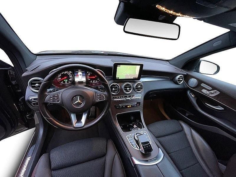 Gebraucht Mercedes GLC300 AMG 245 PS (180 kW) 2018 Citrinbraun metallic SUV