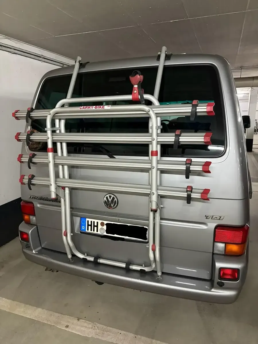 Gebraucht VW Multivan 105 PS (77 kW) 1999 Silber Van / Kleinbus