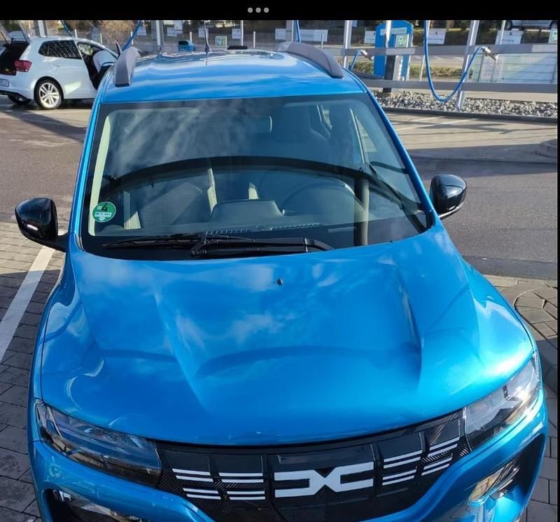 Blau Gebraucht 2023 Dacia Spring Kleinwagen | 11.800 € (Superpreis) - Bild 1/4
