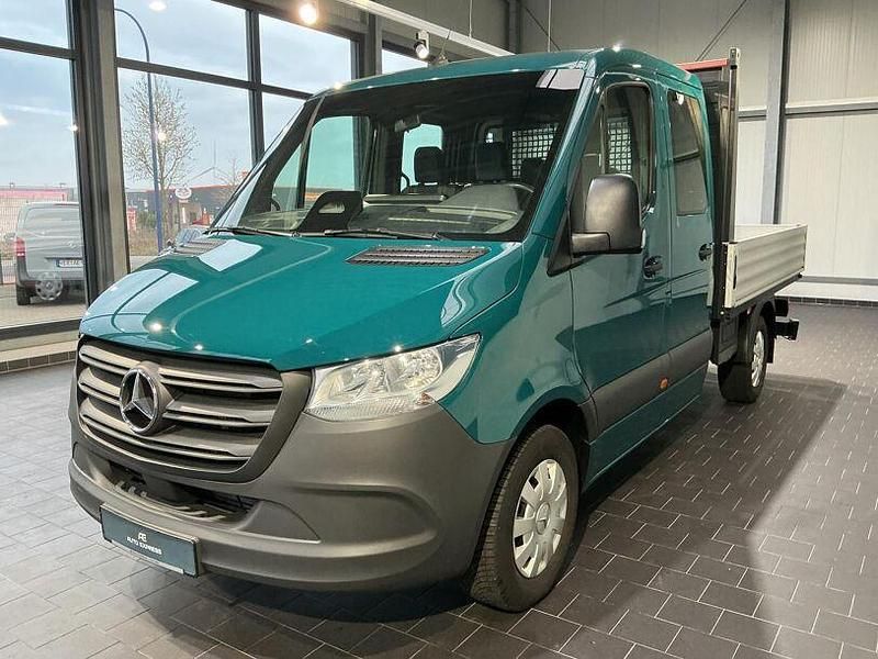 Gebraucht Mercedes Sprinter 170 PS (125 kW) 2024 Grün Van