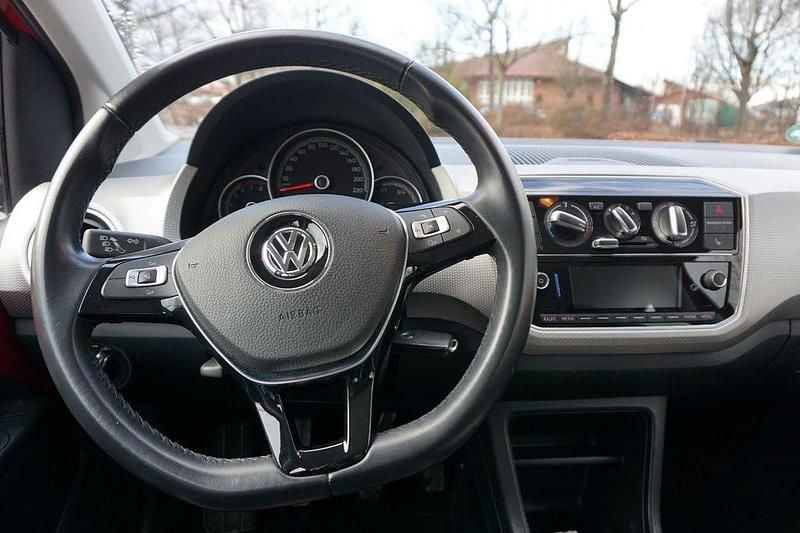 Gebraucht VW up! high up! 75 PS (55 kW) 2019 Rot Kleinwagen