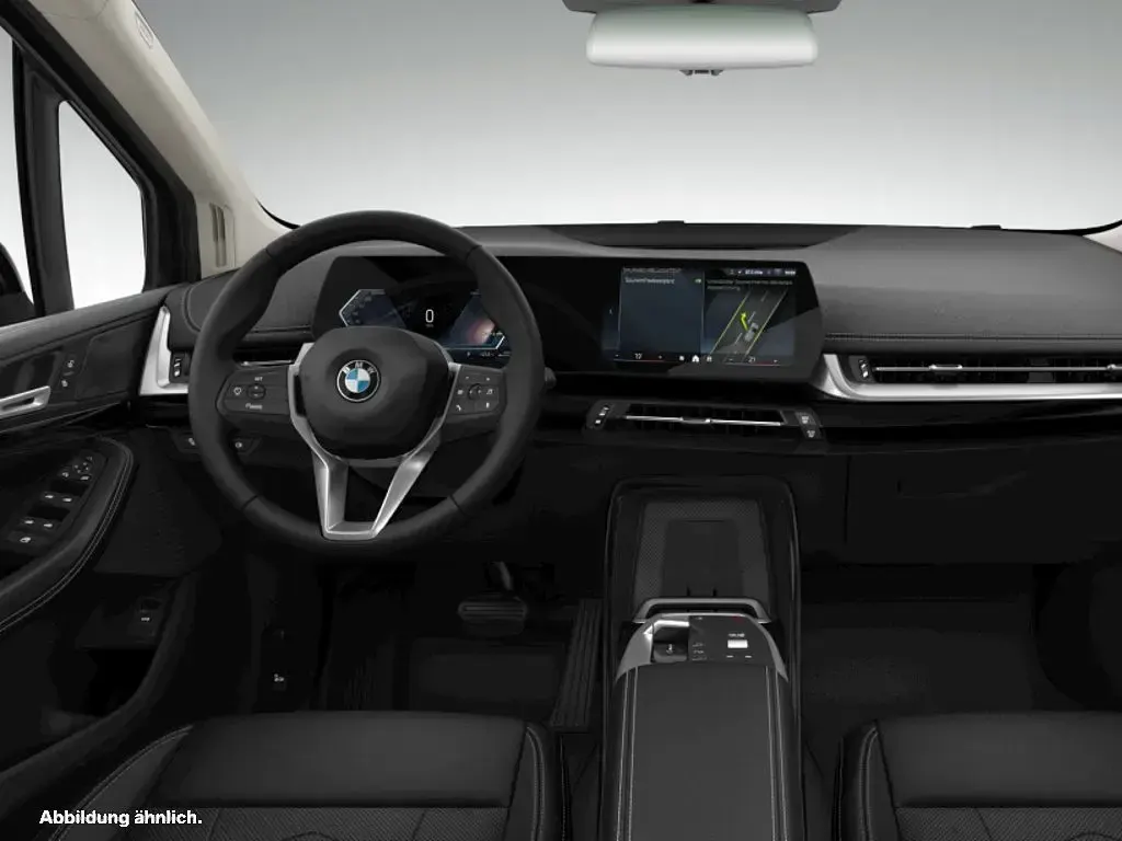Gebraucht BMW 220 Active Tourer 156 PS (114 kW) 2025 Schwarz Van / Kleinbus