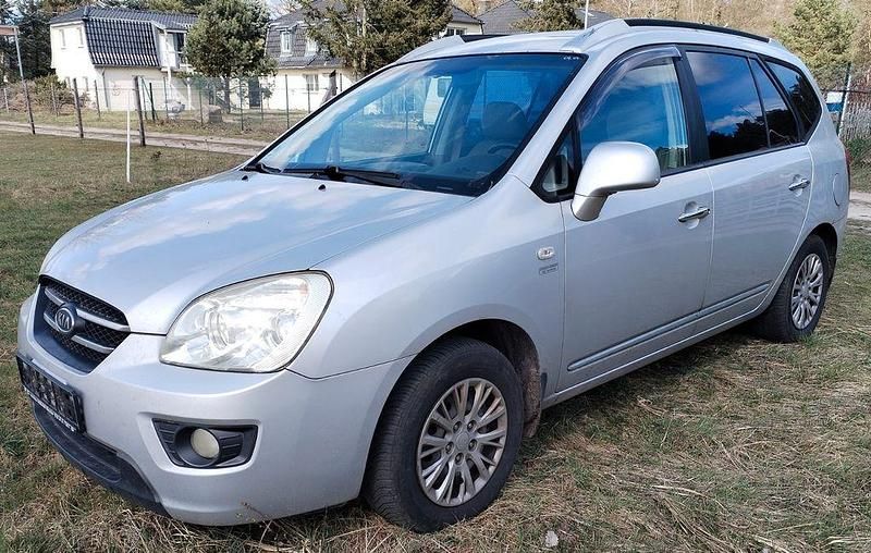 Gebraucht 2011 Kia Carens Start Van / Kleinbus | 1.990 € (Fairer Preis) - Bild 1/4