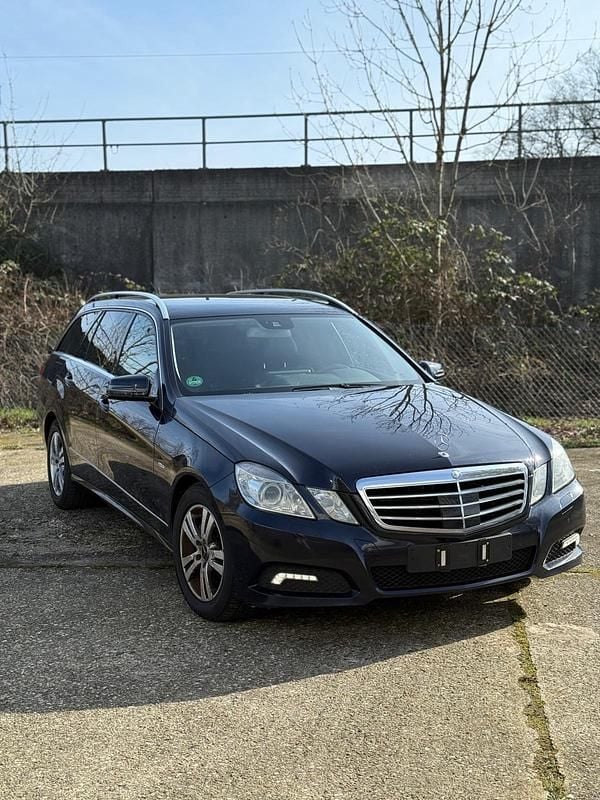 Occasion Mercedes E350 231 ch (169 kW) 2010 Violet Break