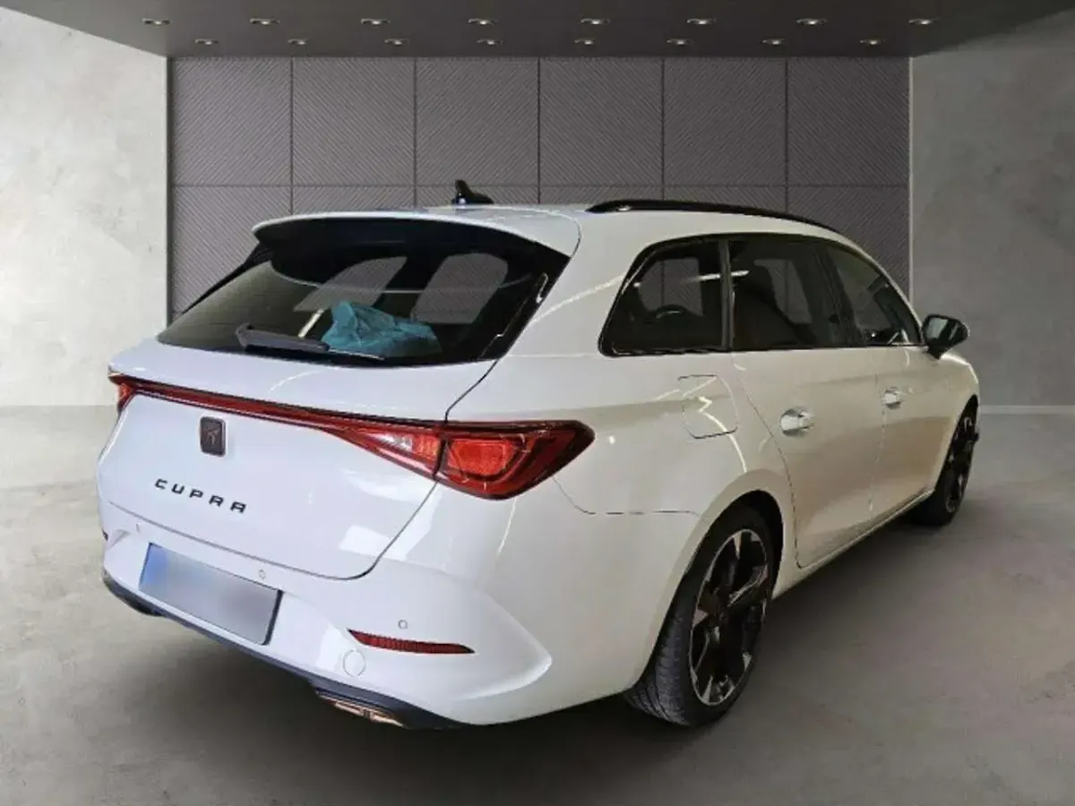 Gebraucht Cupra Leon 204 PS (150 kW) 2023 Candy weiss Kombi