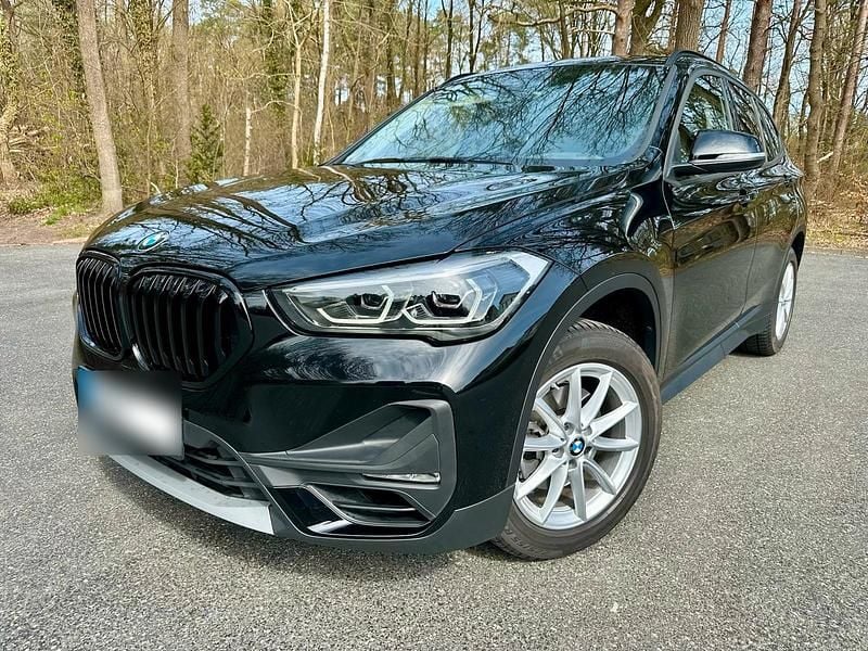 Gebraucht BMW X1 Advantage 140 PS (102 kW) 2020 Schwarz SUV