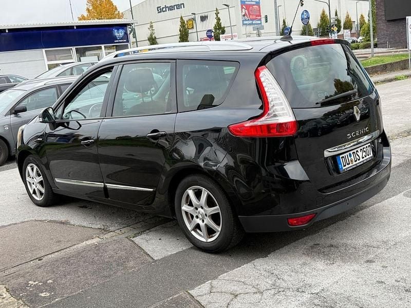 Gebraucht Renault Scénic III Bose Edition 131 PS (96 kW) 2014 Schwarz Van / Kleinbus