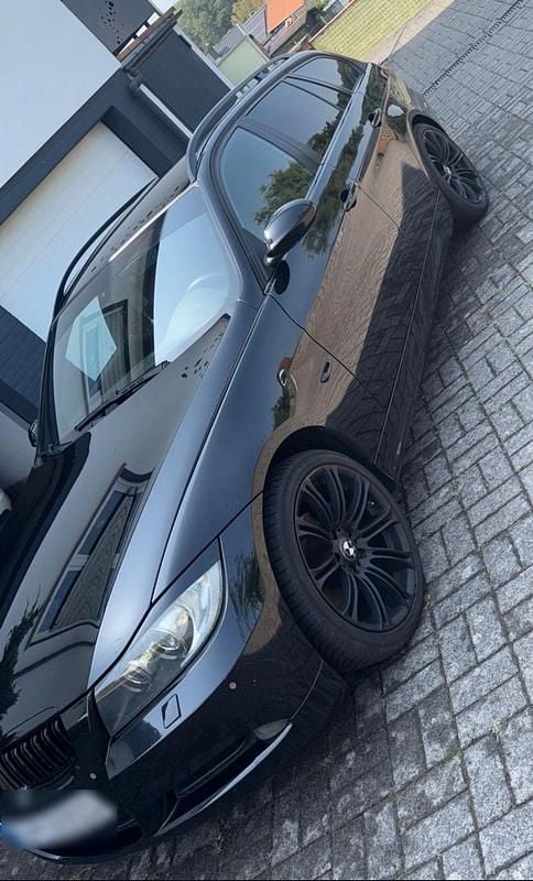 Gebraucht BMW 320 200 PS (147 kW) 2006 Schwarz Kombi
